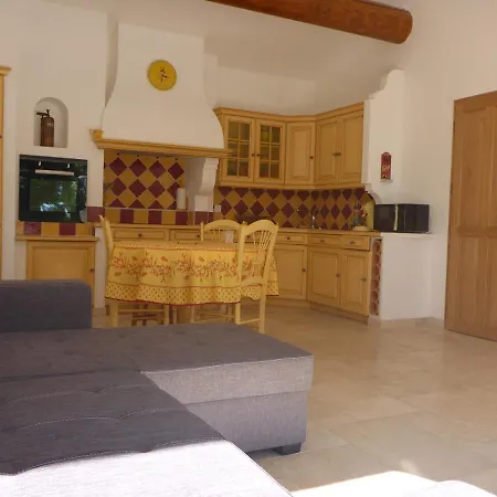Apartment De Provence *